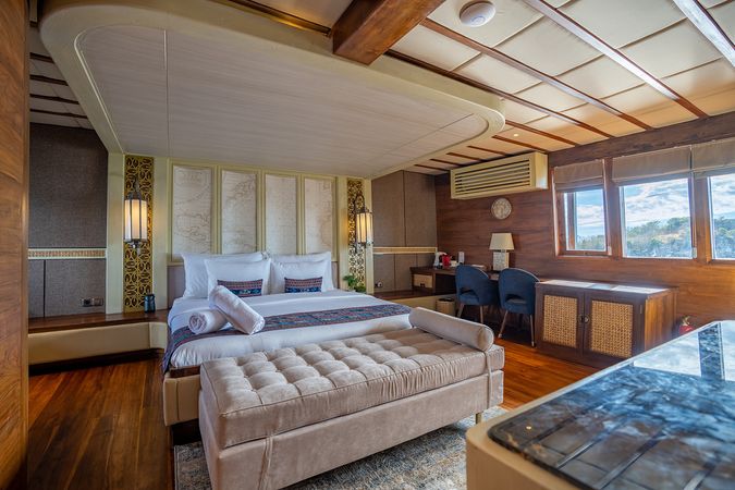 Custom Built Phinisi | The Maj Oceanic