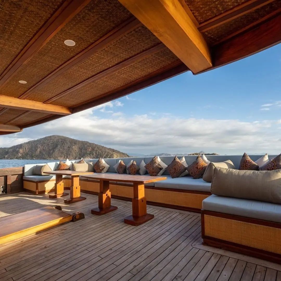 Custom Built Phinisi | The Maj Oceanic