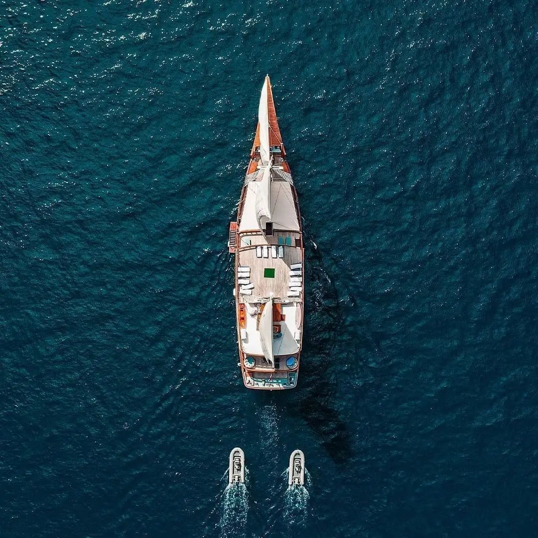 Custom Built Phinisi | The Maj Oceanic