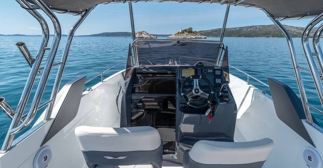 Beneteau Flyer 7.7 Spacedeck | BENETEAU FLYER 7.7