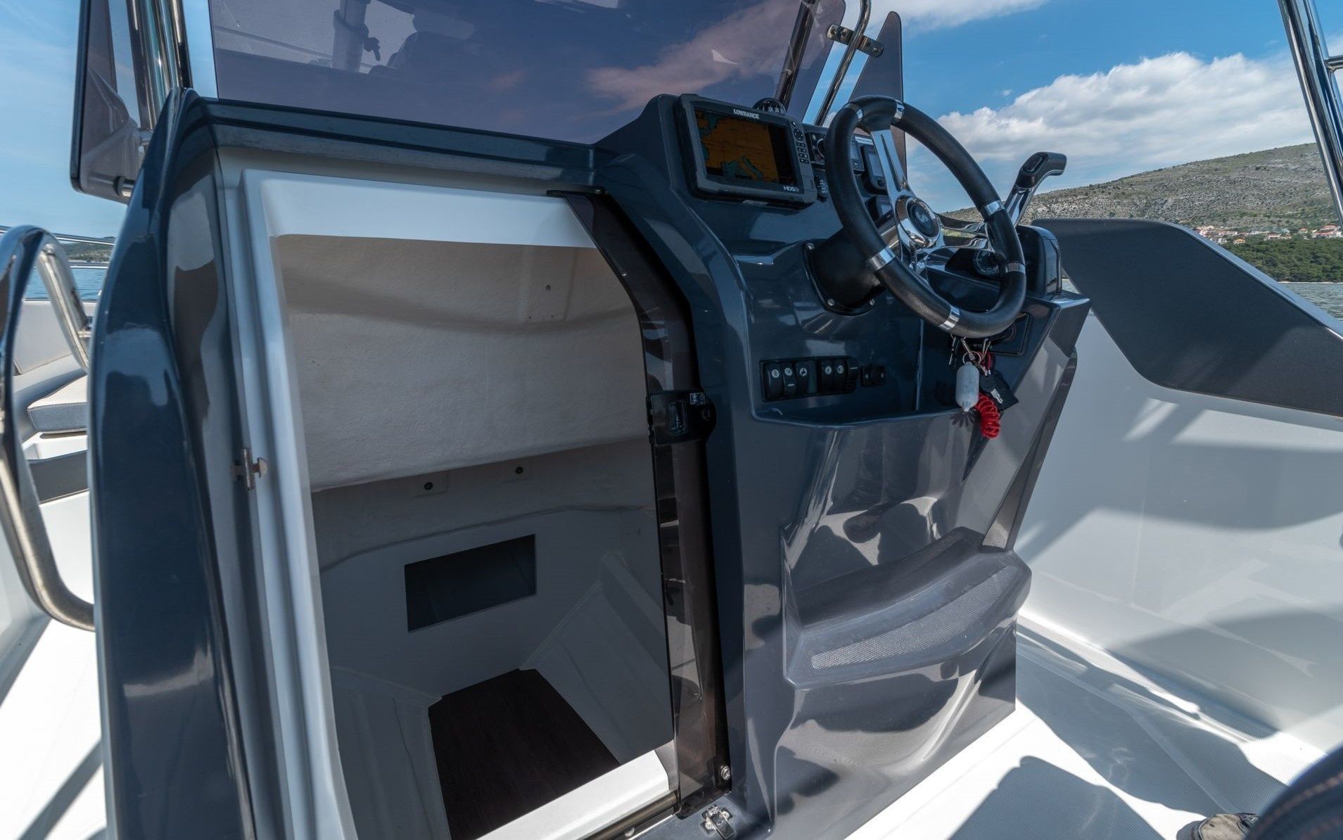Beneteau Flyer 7.7 Spacedeck | BENETEAU FLYER 7.7