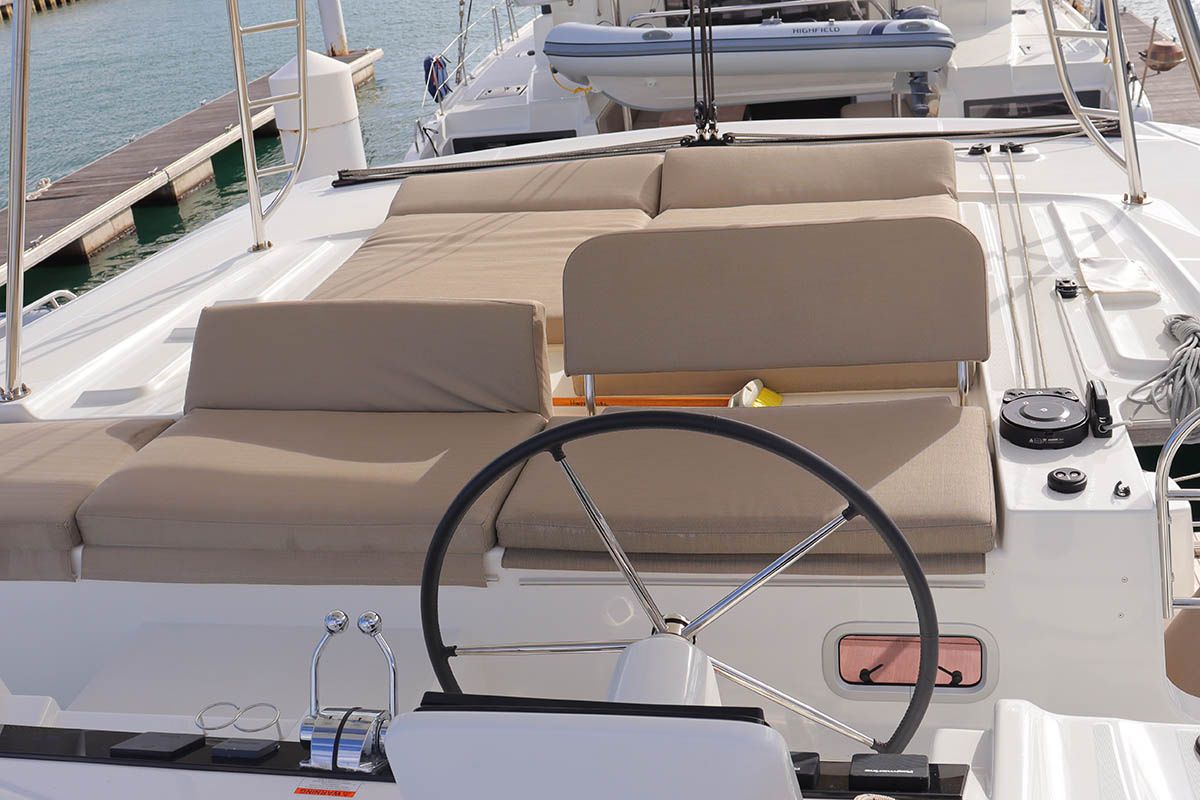 Lagoon 46 | Happy Fluke