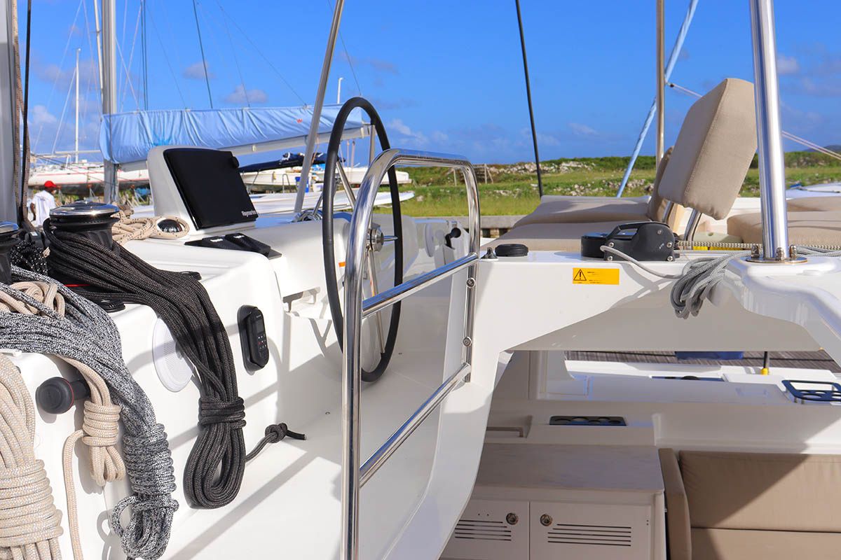 Lagoon 46 | Happy Fluke