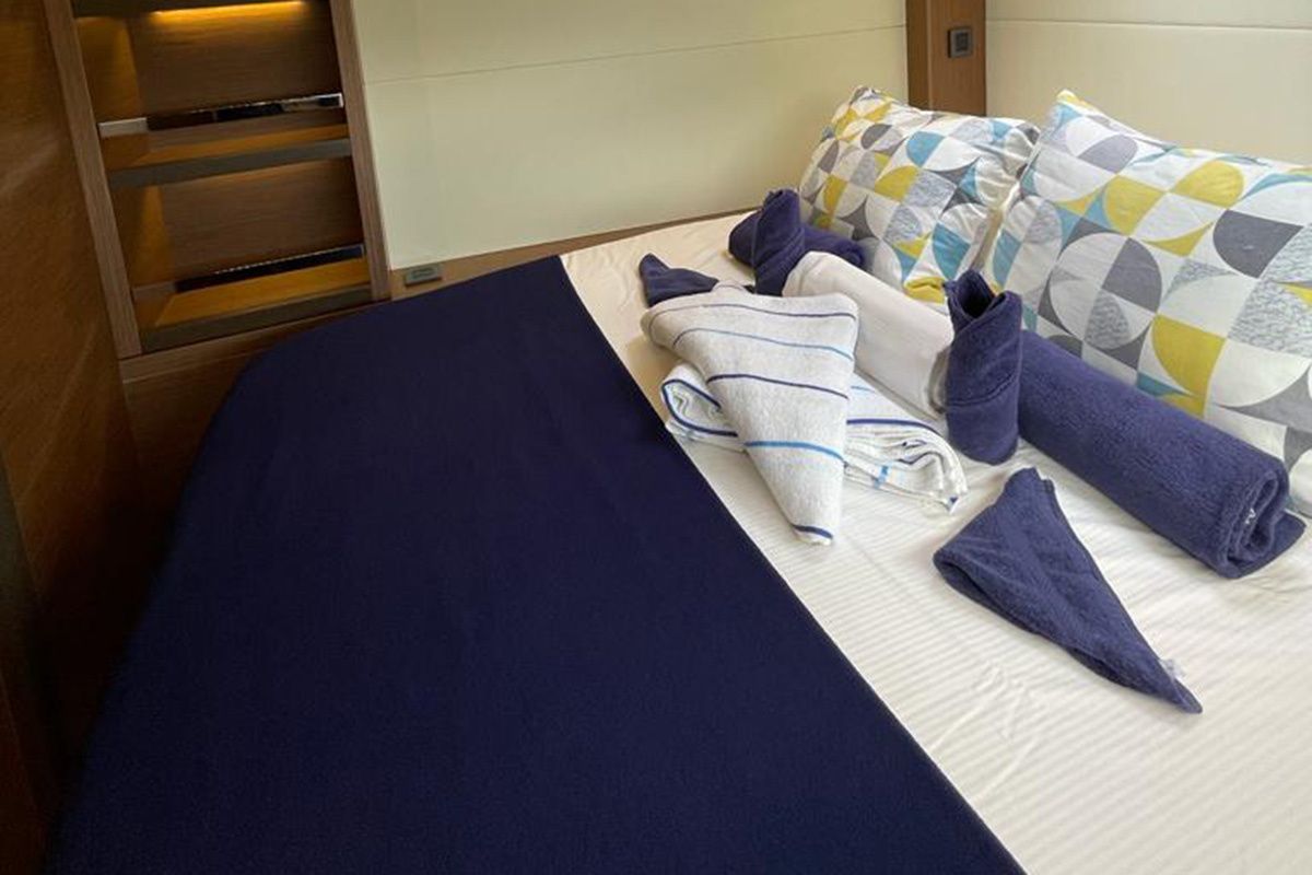 Lagoon 50 | Bottoms Up