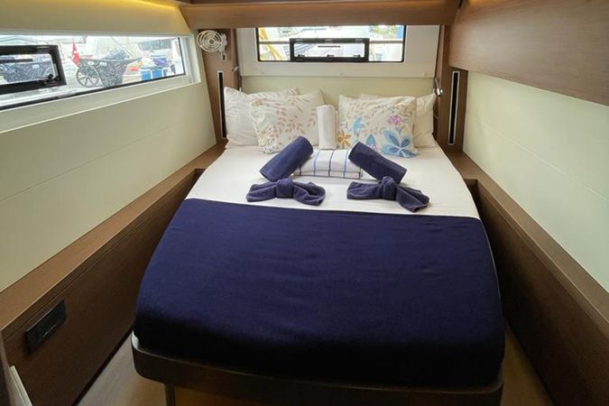 Lagoon 50 | Bottoms Up