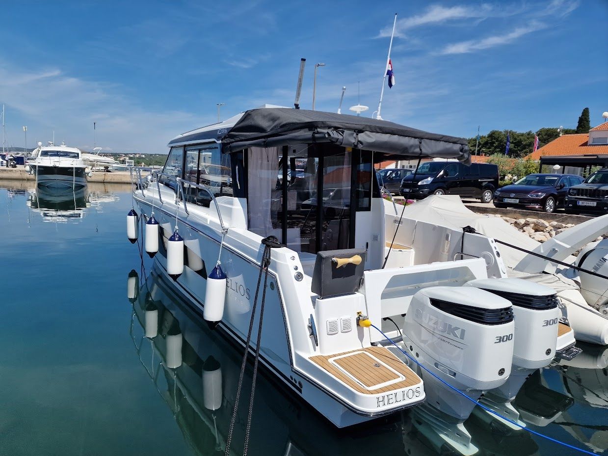 Jeanneau Merry Fisher 1095 | Helios