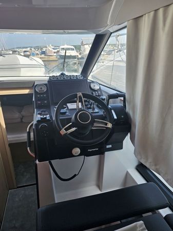 Jeanneau NC 37 | Sierra