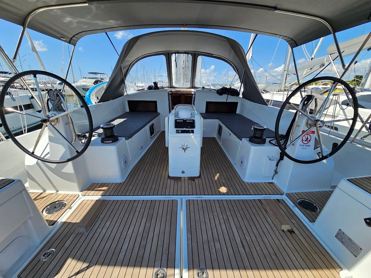Jeanneau Sun Odyssey 490 | Luna