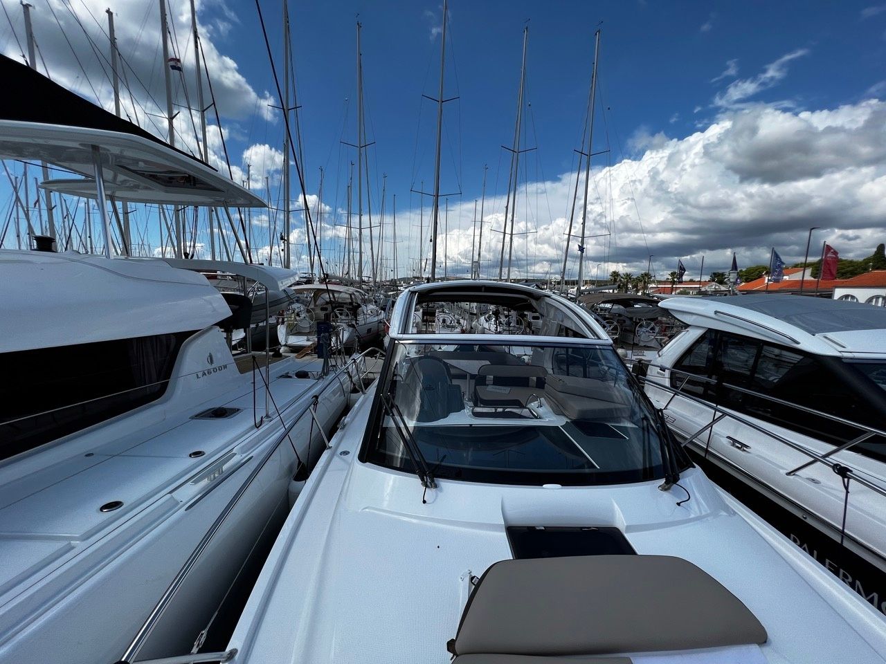 Bavaria S33 HT | Rio
