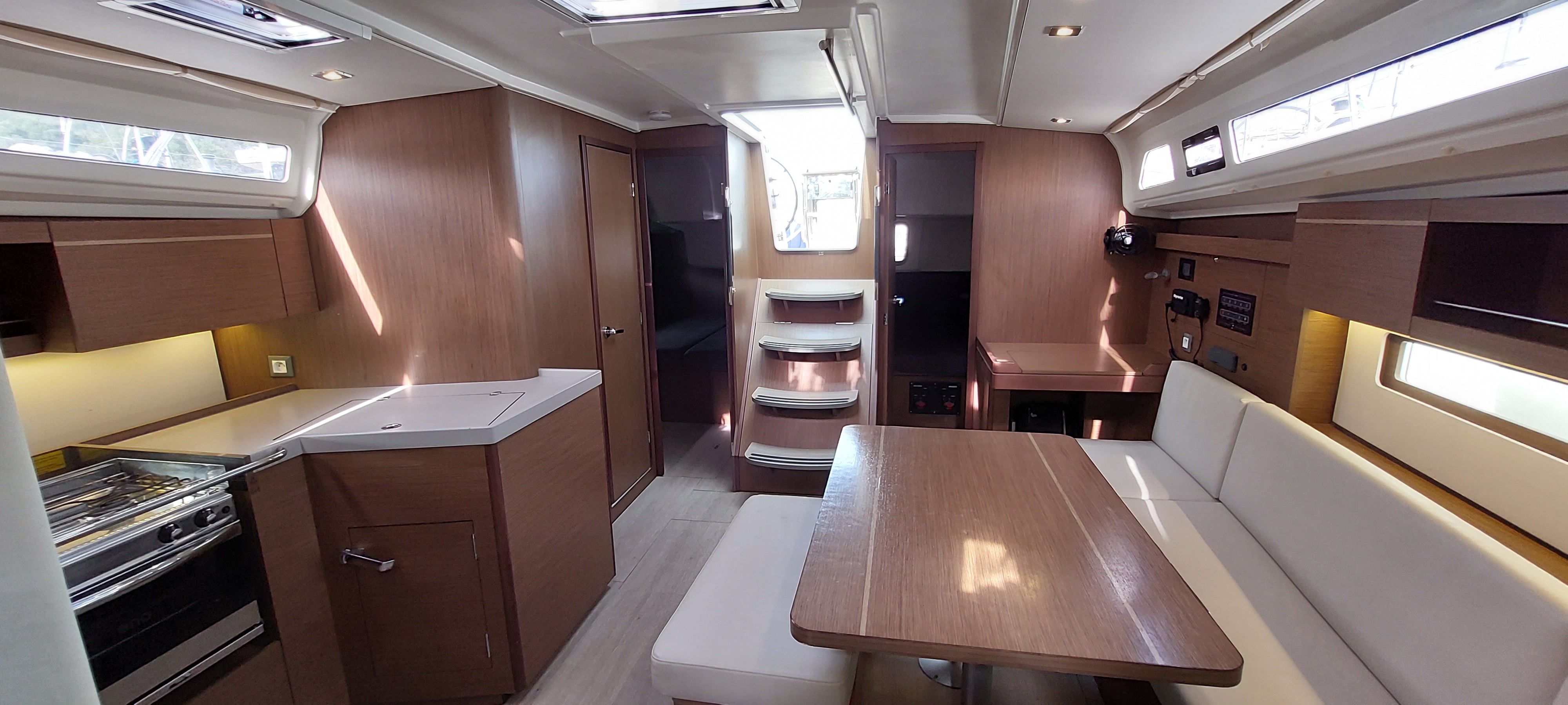 Beneteau Oceanis 40.1 | Hadar