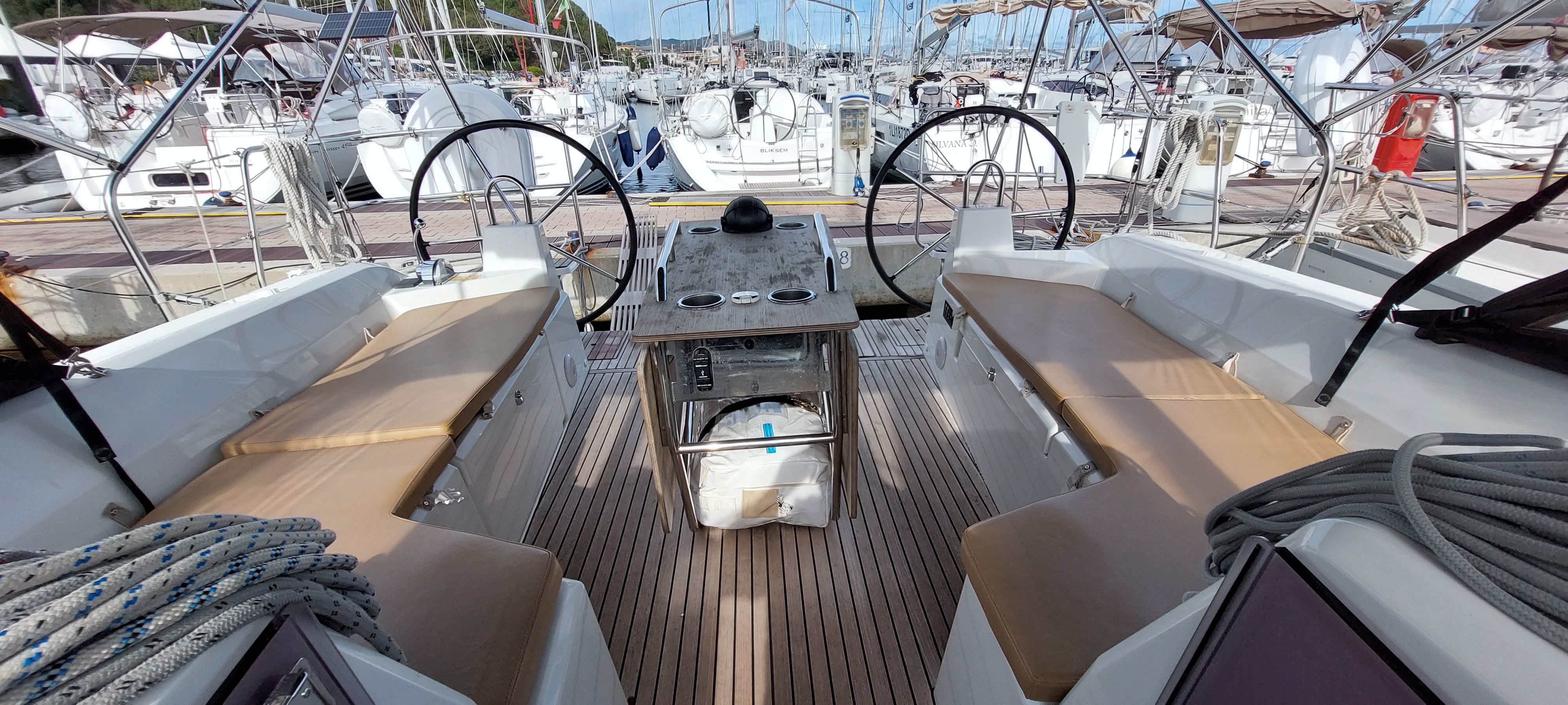 Beneteau Oceanis 40.1 | Hadar