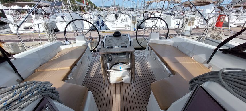 Beneteau Oceanis 40.1 | Hadar