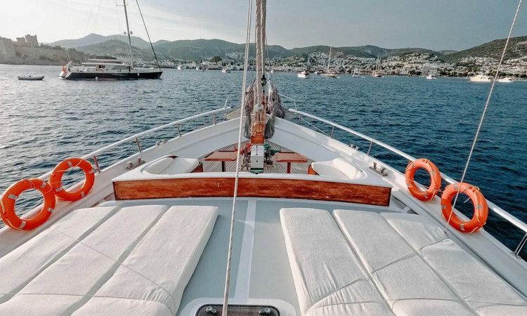 Gulet 78 | Beyaz Lale