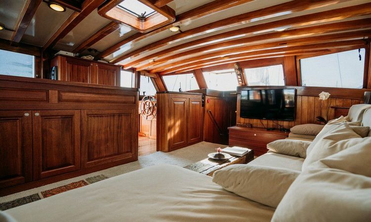 Gulet 78 | Beyaz Lale