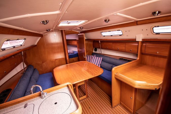 Bavaria Cruiser 32 | Cruiser