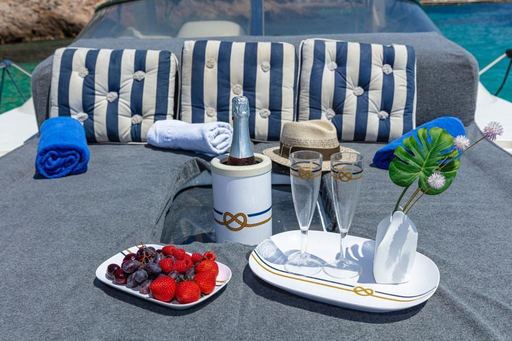 Sunseeker Mustique 42 | Lady Pinky