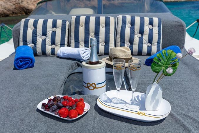 Sunseeker Mustique 42 | Lady Pinky