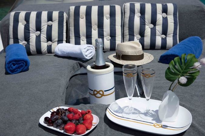Sunseeker Mustique 42 | Lady Pinky