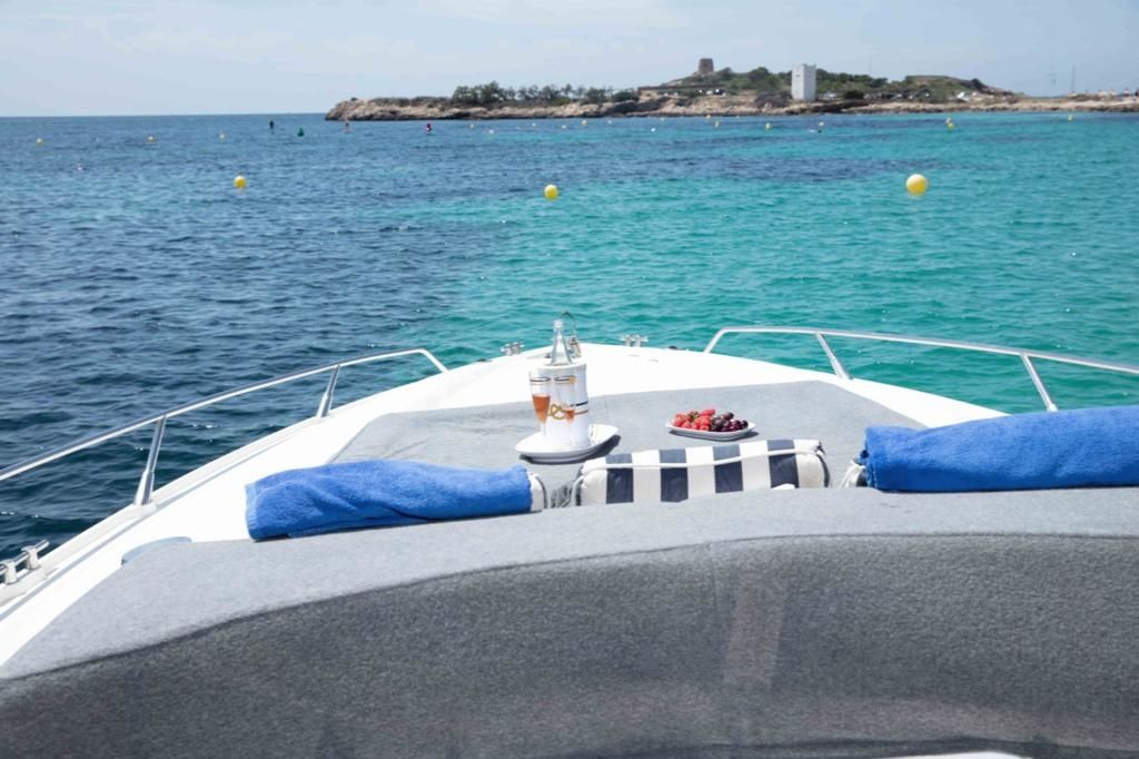 Sunseeker Mustique 42 | Lady Pinky