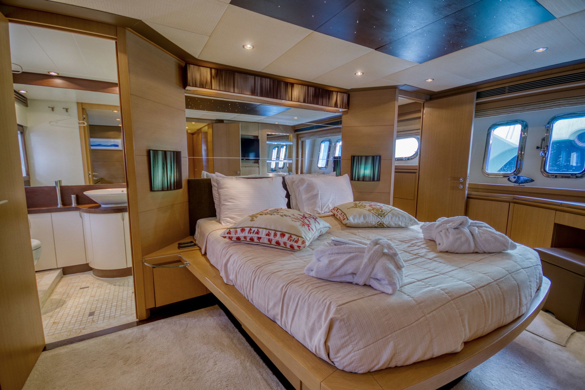 Evo Marine 760 | Blue Angel