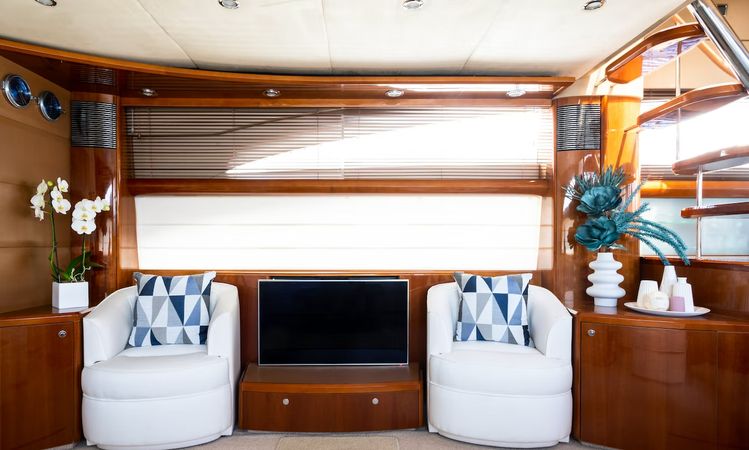 Princess 72 F | Azure