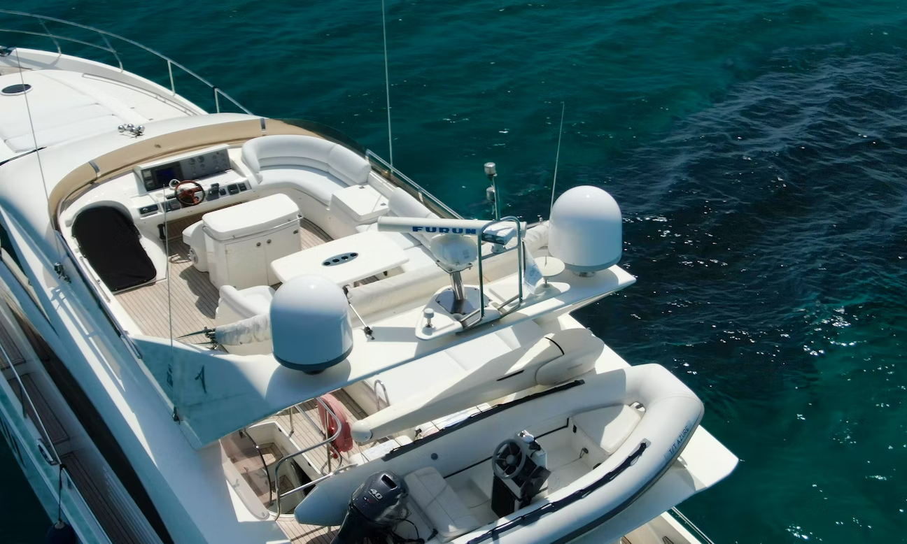 Princess 72 F | Azure