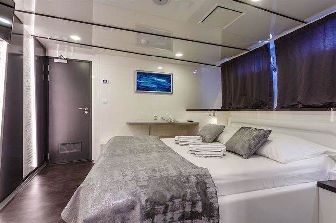 Custom Built 157 | Ban