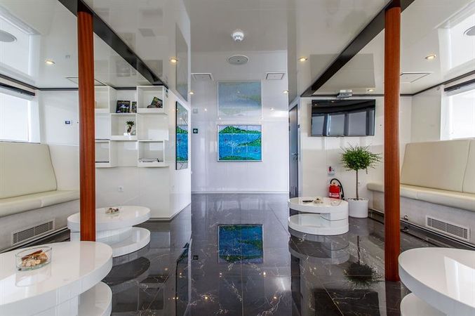 Custom Built 157 | Ban