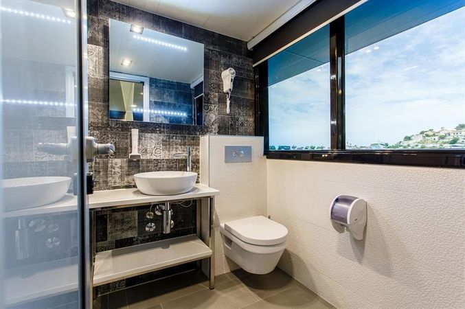 Custom Built 157 | Ban