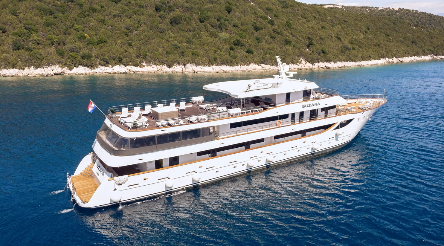 Custom Built 157 | Suzana