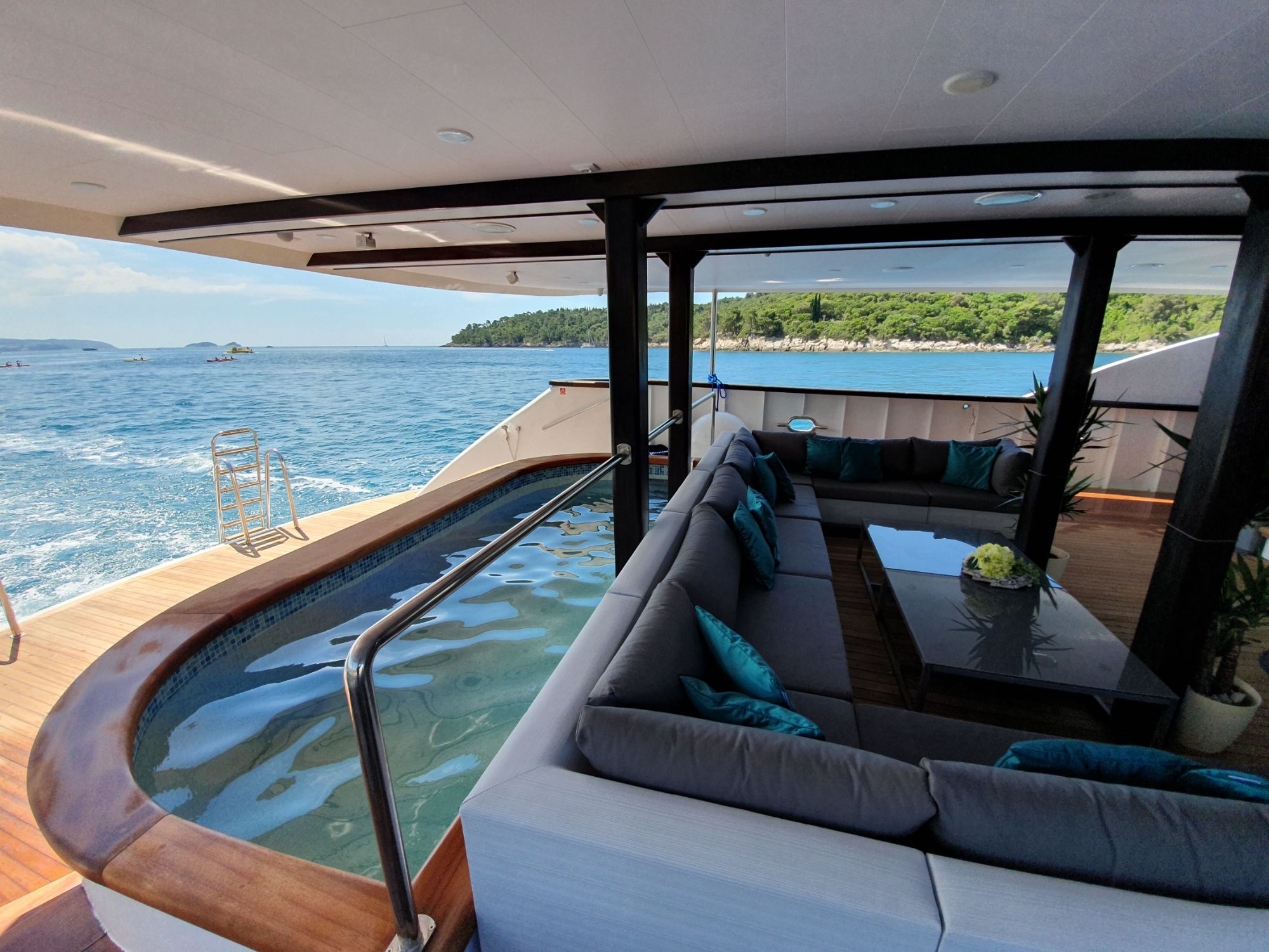 Custom Built 167 | Antaris