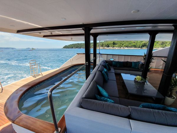 Custom Built 167 | Antaris