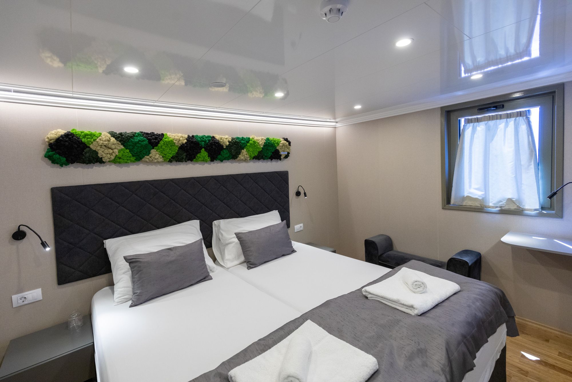 Custom Built 167 | Antaris