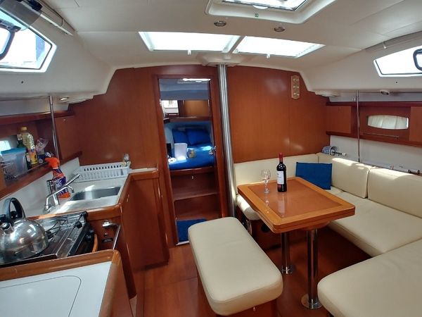 Beneteau Oceanis 40 | Sapphire