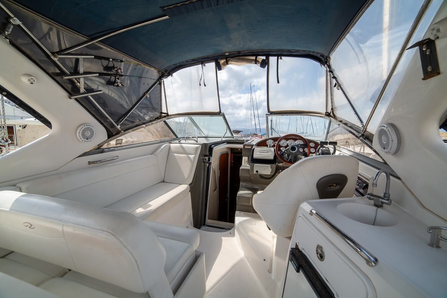 Regal 2860 | Sea Cruises