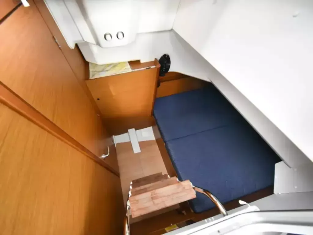 Jeanneau Sun Loft 47 | New Horizons 2