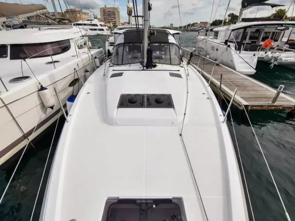 Jeanneau Sun Loft 47 | New Horizons 2