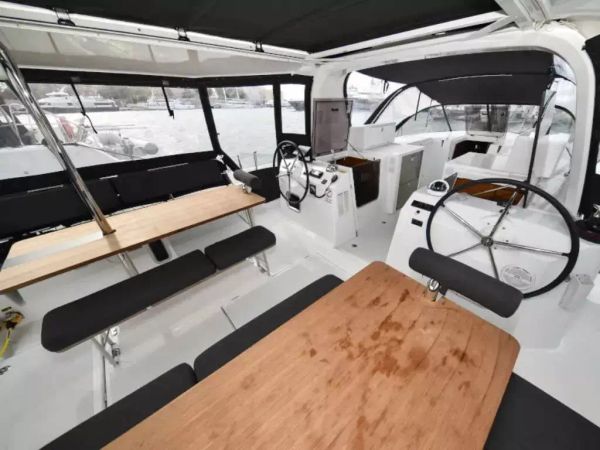 Jeanneau Sun Loft 47 | New Horizons 2