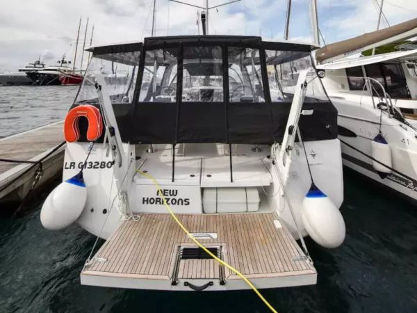 Jeanneau Sun Loft 47 | New Horizons 2