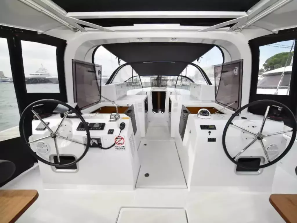 Jeanneau Sun Loft 47 | New Horizons 2