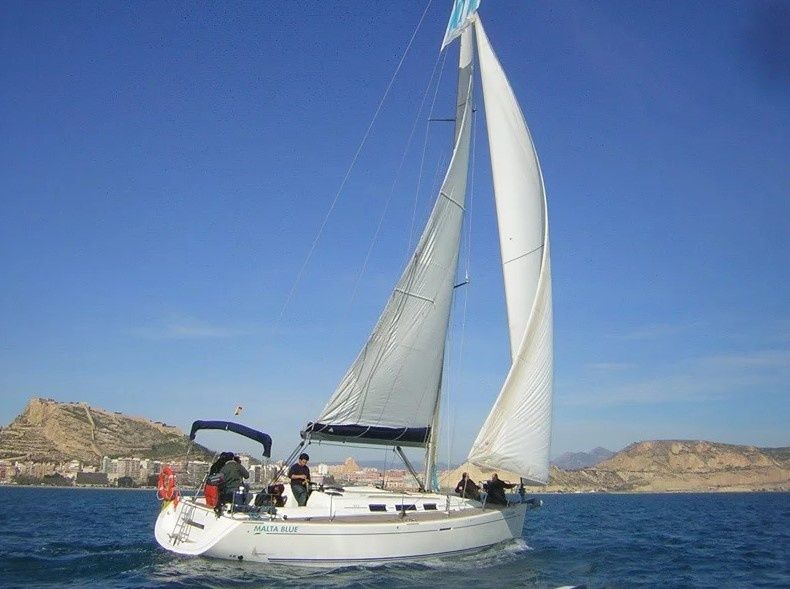 Dufour 40 | La Malta Blue