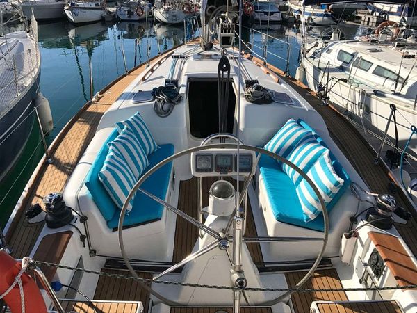 Dufour 40 | La Malta Blue
