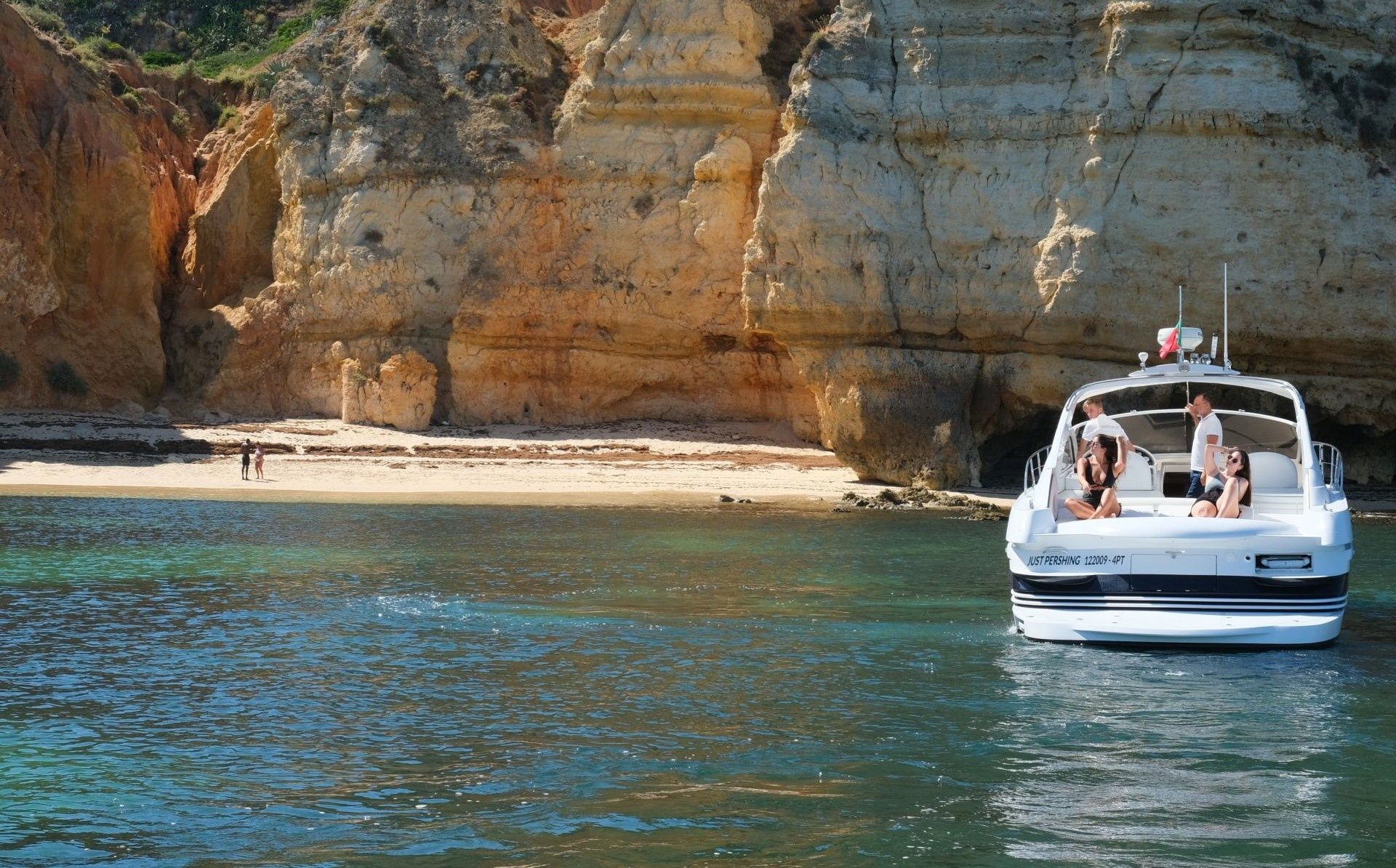 Pershing 37 | Just Pershing