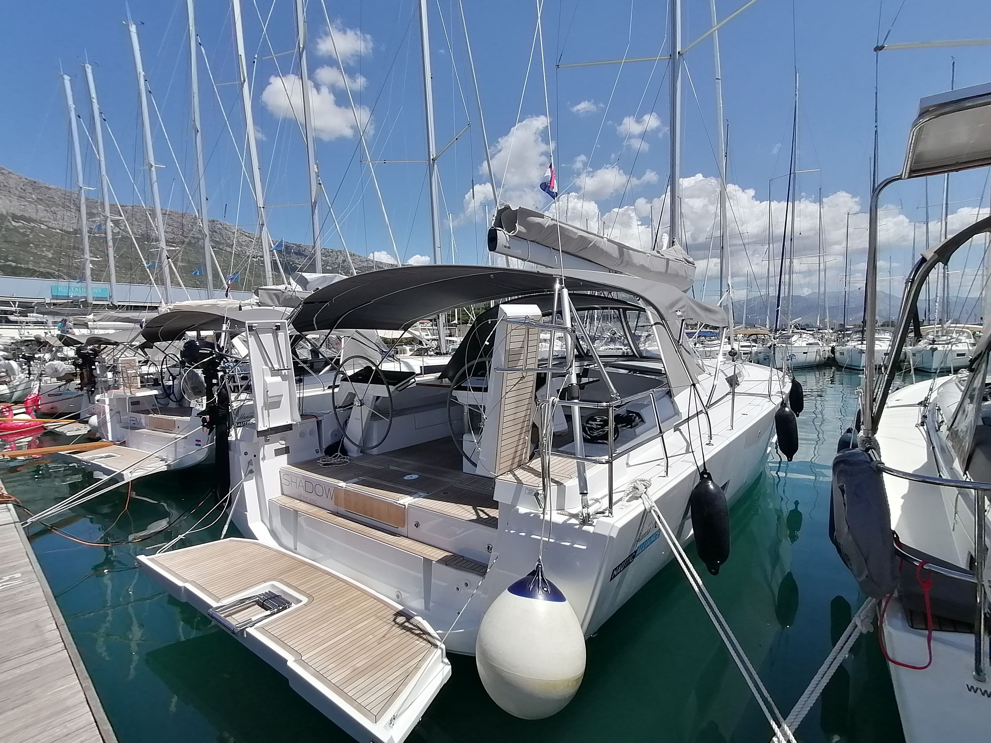 Hanse 460 | Shadow of The Wind