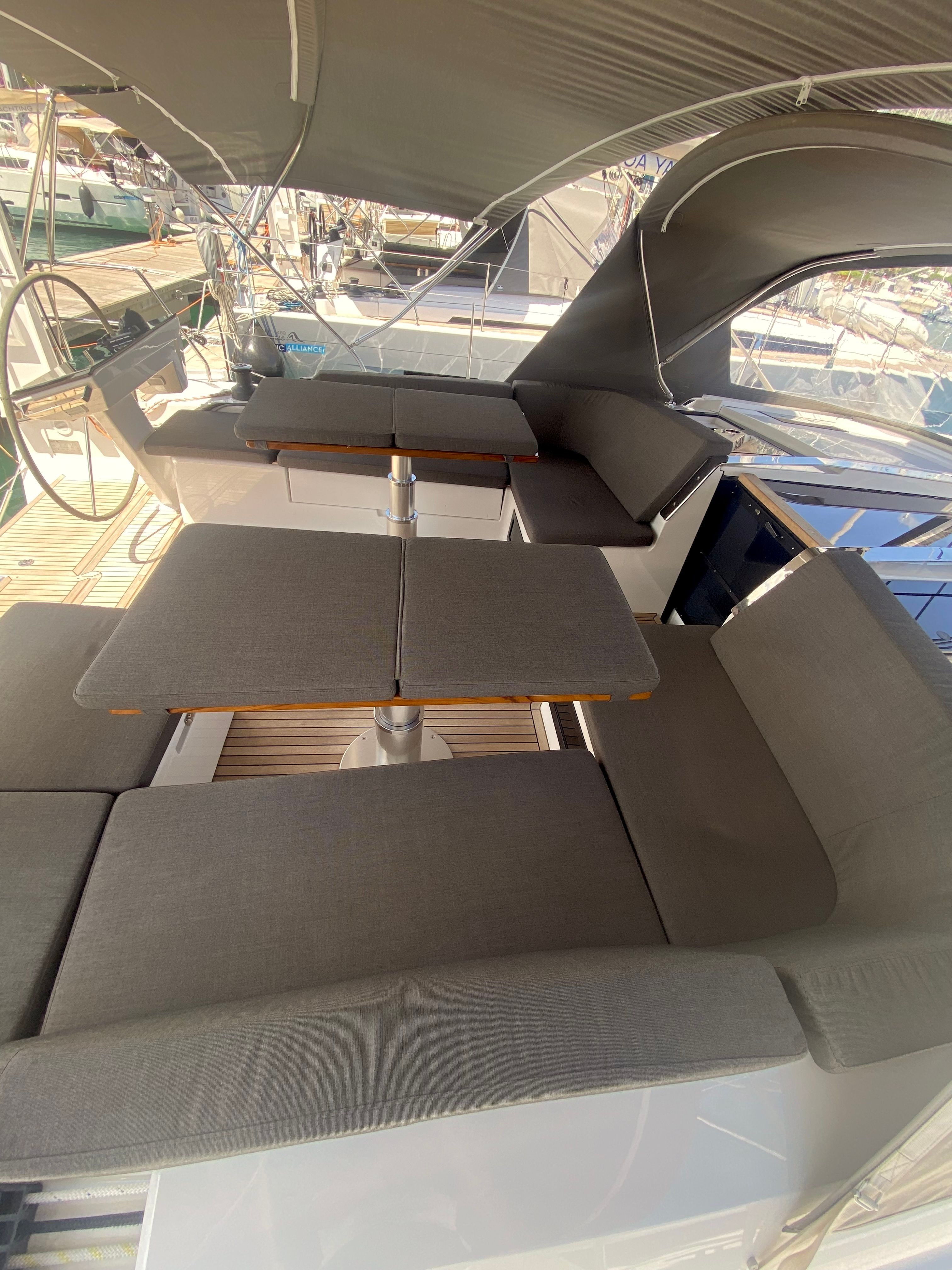 Hanse 460 | Shadow of The Wind