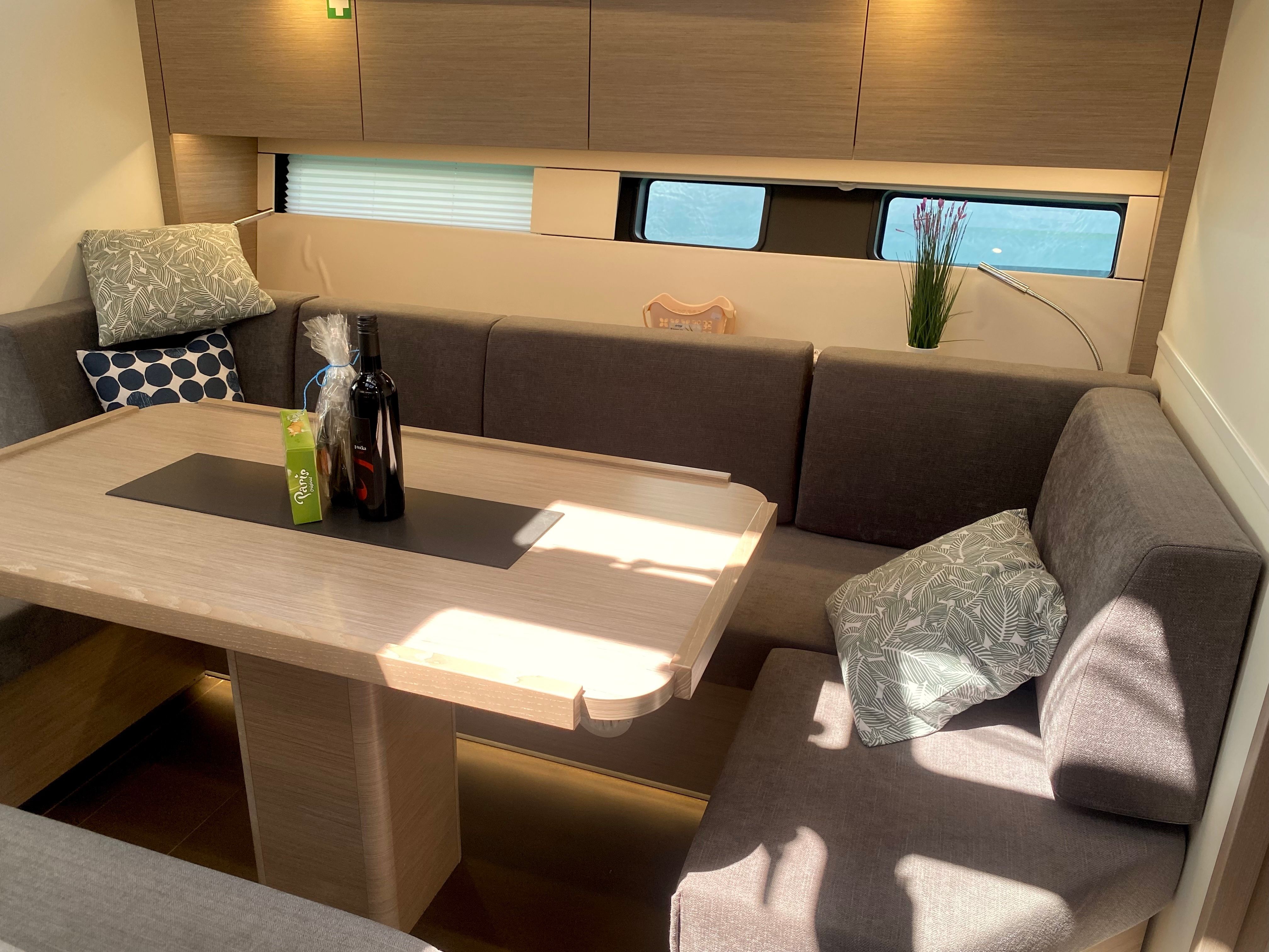 Hanse 460 | Shadow of The Wind