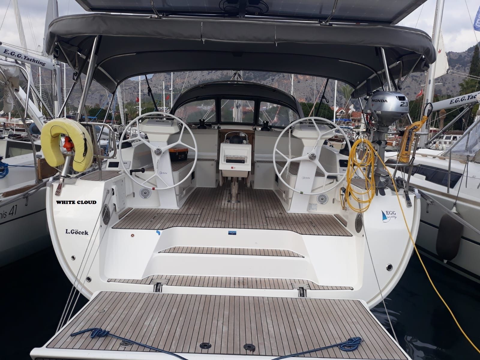 Bavaria Cruiser 46 | White Cloud
