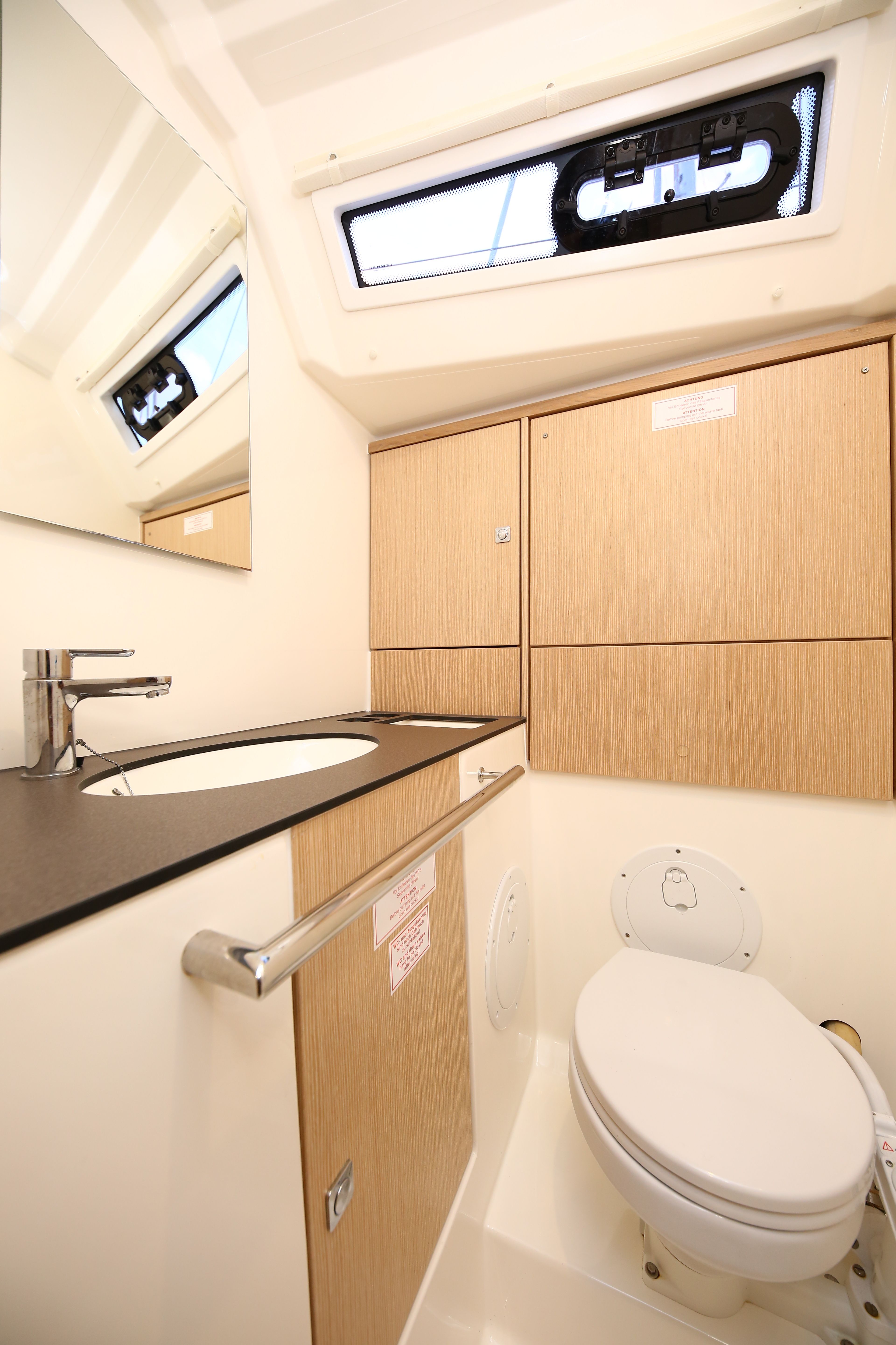 Bavaria Cruiser 46 | White Cloud