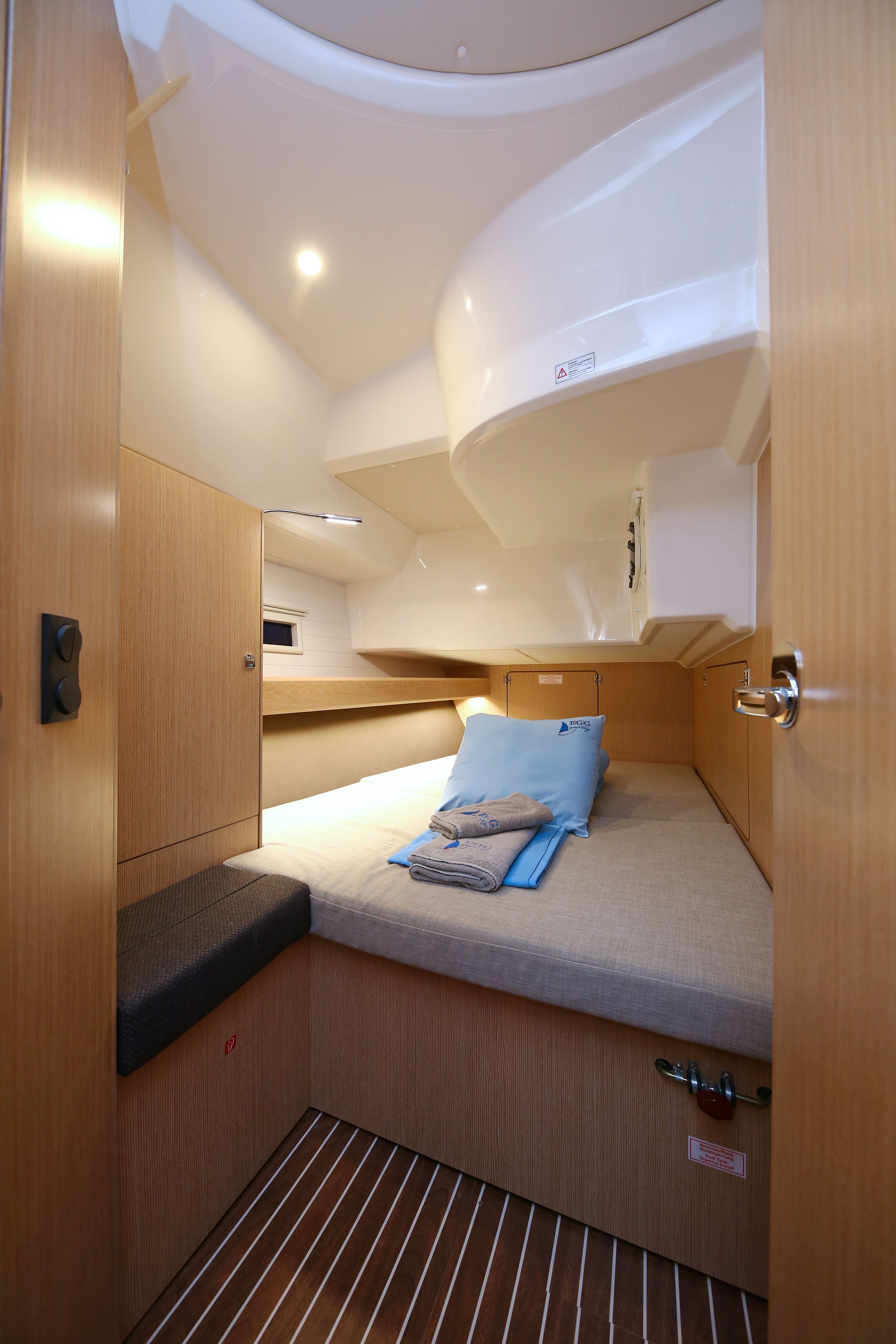 Bavaria Cruiser 46 | White Cloud