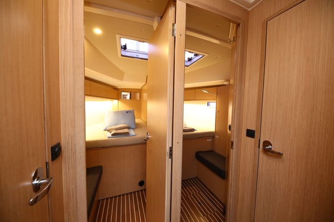 Bavaria Cruiser 46 | White Cloud